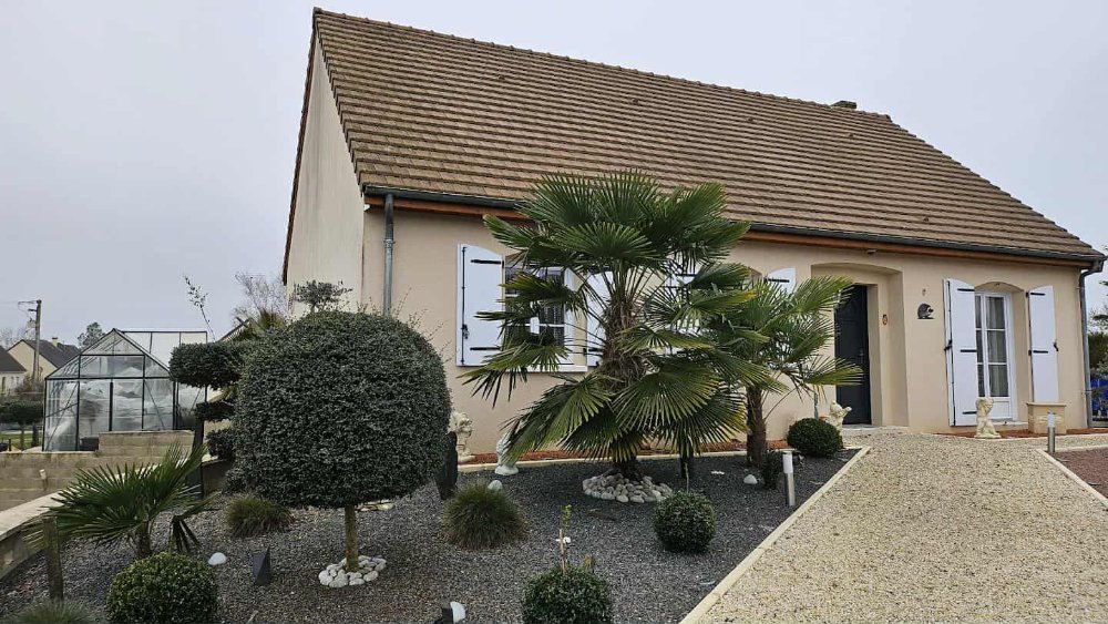 Aire camping-car  Savign-sur-Lathan (37340) - Photo 1